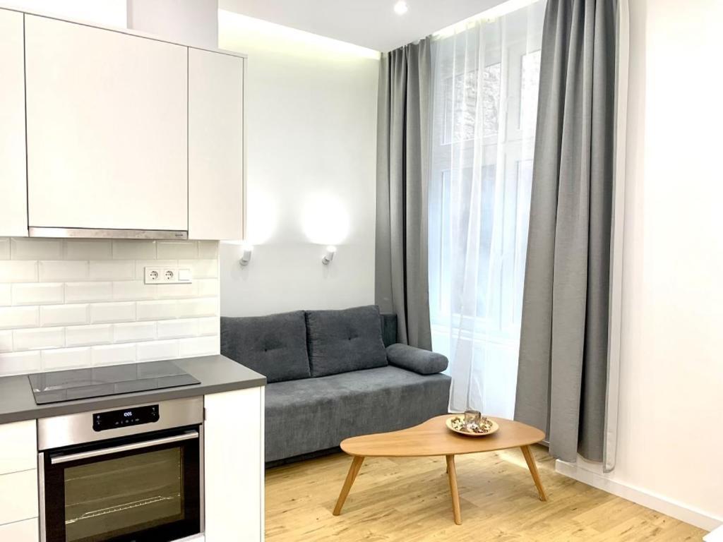 Colton Budapest Paulay Apartments Екстер'єр фото