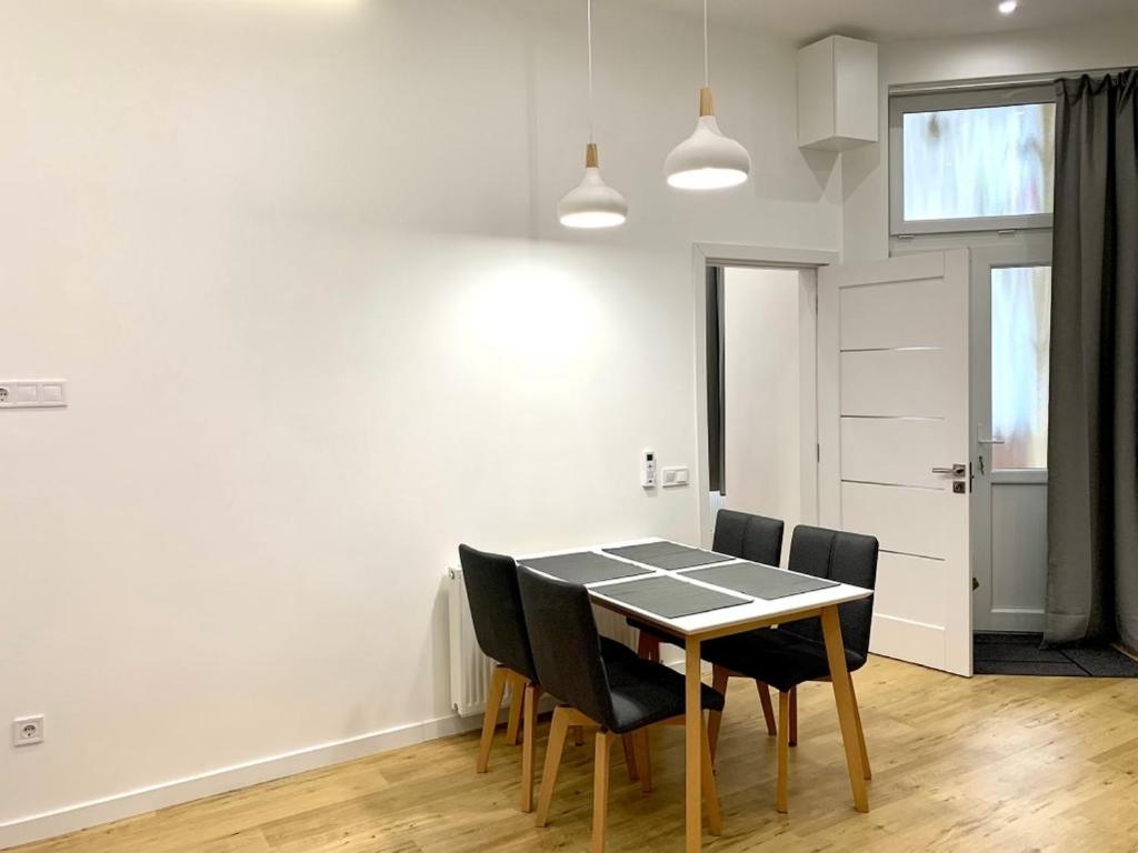 Colton Budapest Paulay Apartments Екстер'єр фото