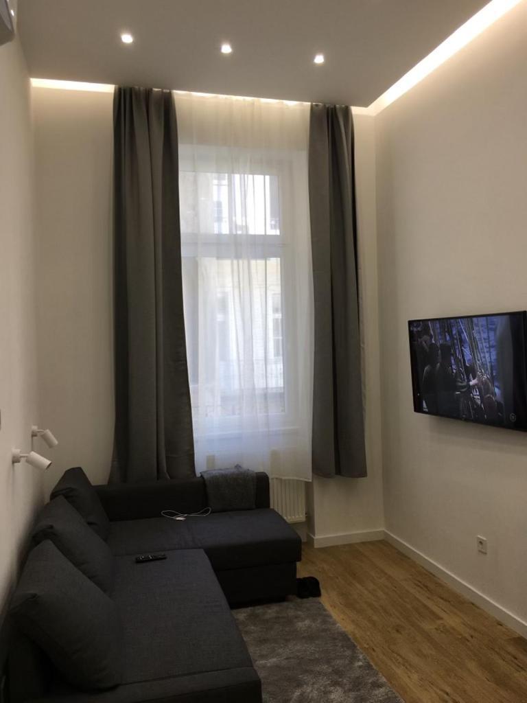 Colton Budapest Paulay Apartments Екстер'єр фото