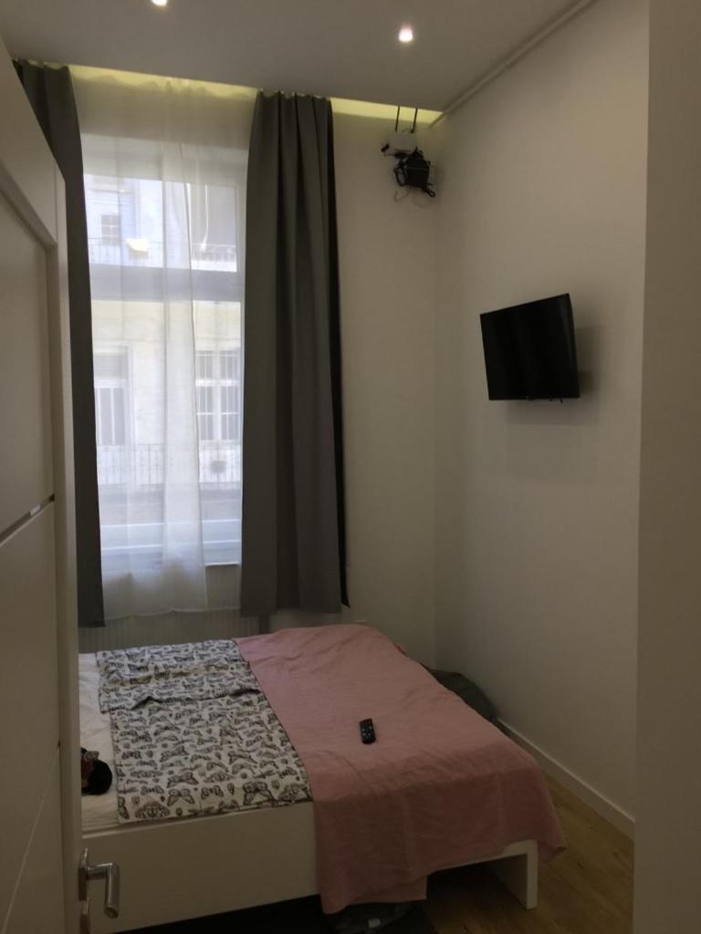Colton Budapest Paulay Apartments Екстер'єр фото